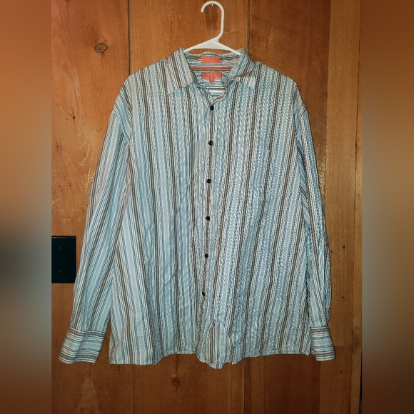 Falconnable Mens Button Up Shirt, size XL. Multi Color. - Picture 1 of 3